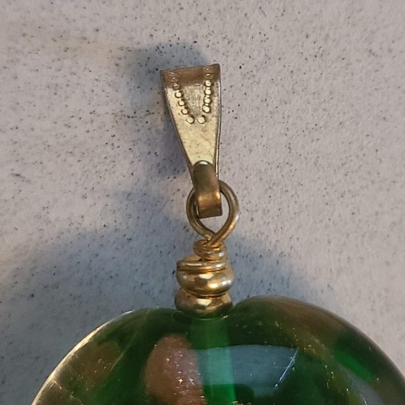 Green Glass Pendant with Gold Sparkle Detailing - Picture 5 of 7